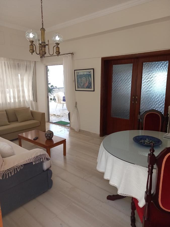 Ekie Apartment With Sea View Καλαμάτα Εξωτερικό φωτογραφία
