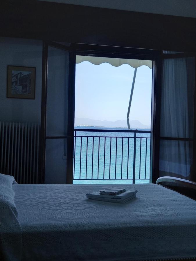 Ekie Apartment With Sea View Καλαμάτα Εξωτερικό φωτογραφία