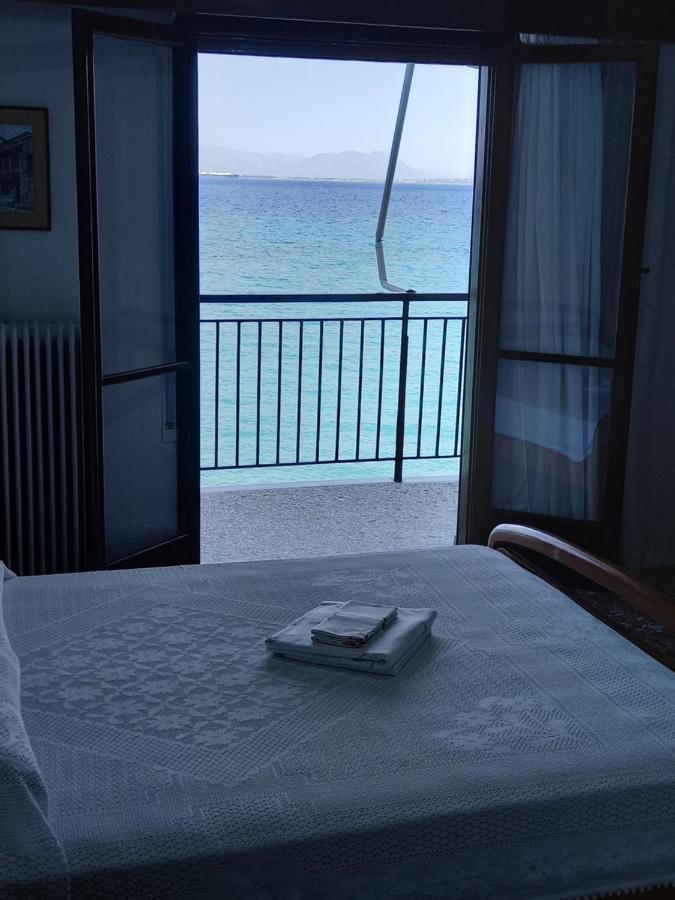 Ekie Apartment With Sea View Καλαμάτα Εξωτερικό φωτογραφία